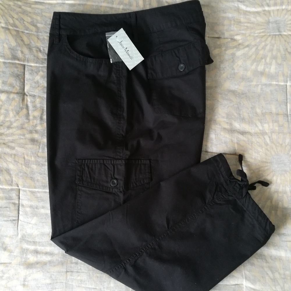 Jason Maxwell NWT black capri pants size 12